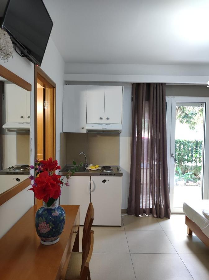 Ritsa Hotel 2*