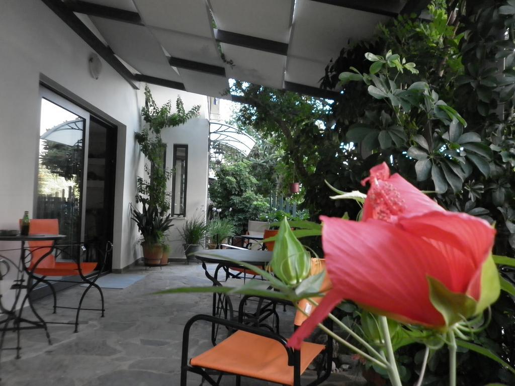 Ritsa Hotel Kamena Vourla
